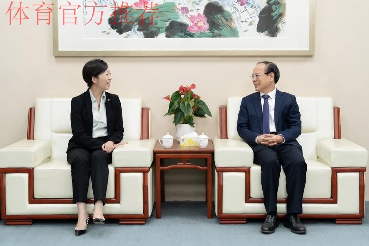 林晓华在京会见法国足协国际发展部主任